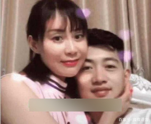 Cô dâu 40 kết hôn với chú rể 25 sau 2 tháng, mối quan hệ trước đó mới gây sốc - 5