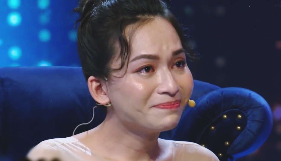 Cô gái chuyển giới từng ngồi khóc trước cửa nhà Hương Giang và chuyện tình đau lòng - 6