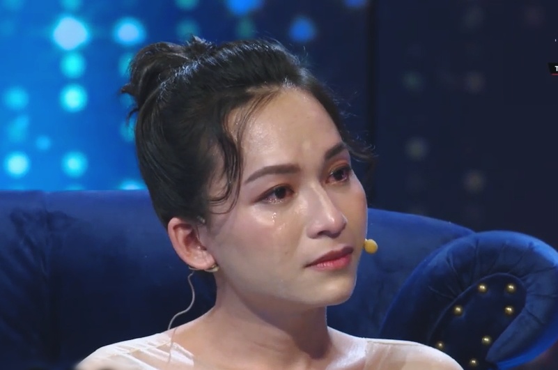 Cô gái chuyển giới từng ngồi khóc trước cửa nhà Hương Giang và chuyện tình đau lòng - 8