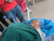 Bà bầu - Con gái lớn bắt bỏ thai, mẹ già gần 70 tuổi có bầu tự nhiên vẫn quyết giữ bằng được