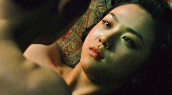 Sao nữ đóng “cảnh nóng” thật đến mức bị cấm có thói quen ăn uống ngừa 4 loại ung thư - 1