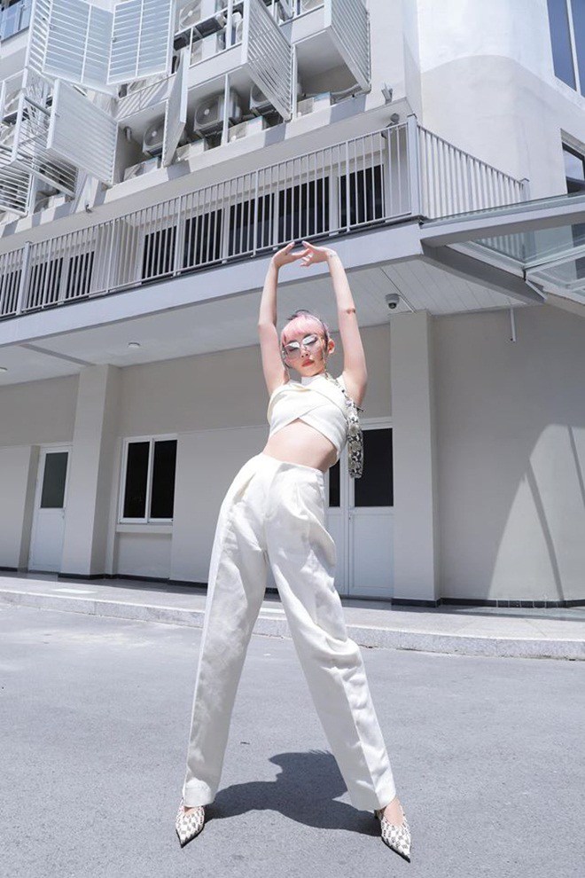 Sao Việt 24h: Chia sẻ về con gái nhưng Kim Hiền hé lộ điều xúc động ở con trai Sonic - 14