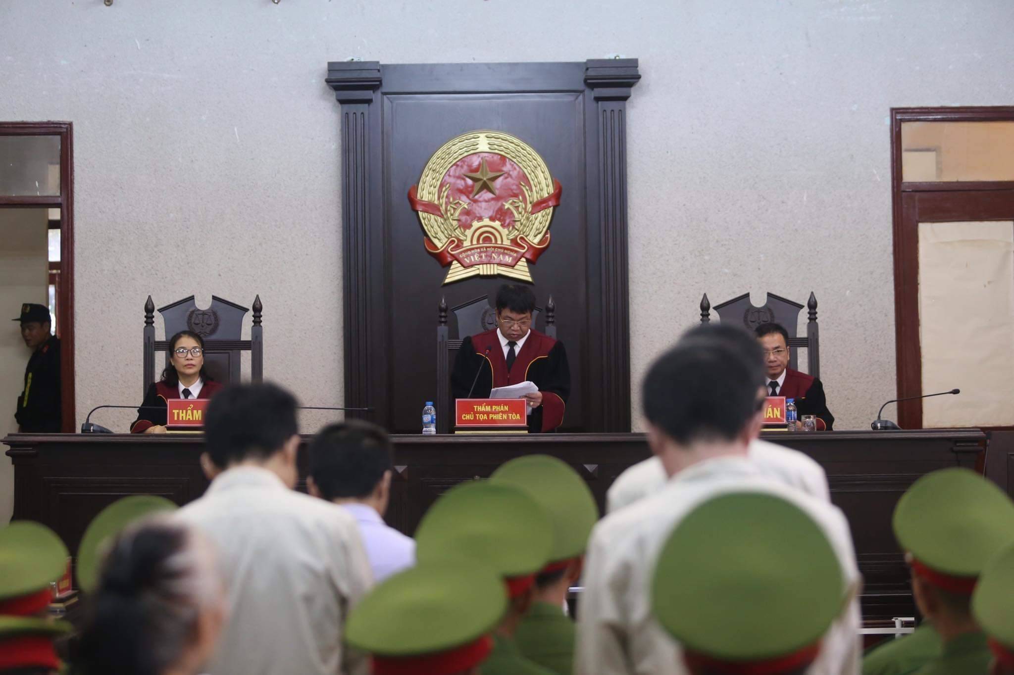 Tòa tuyên y án tử hình với 6 bị cáo trong vụ hiếp dâm, giết hại nữ sinh giao gà - 1