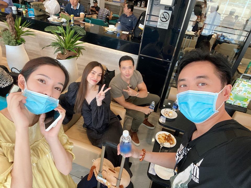 Sao Việt 24h: Siêu mẫu Hà Anh vui sướng khoe con gái amp;#34;đã cao hơn một nửa người mẹamp;#34; - 10