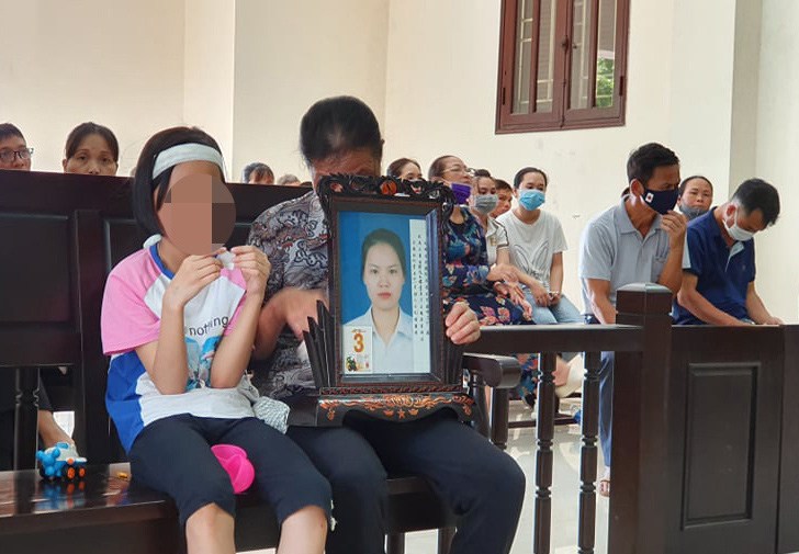 nhan tinh cua co gai dau doc chi ho bang tra sua thua nhan dieu gi? - 4