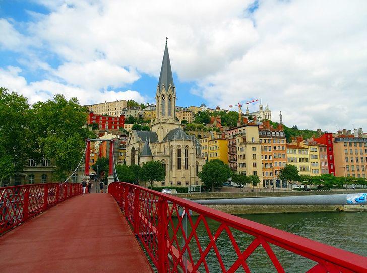 7 điểm đến du khách quay lại nhiều lần không chán, có 2 thành phố châu Á góp mặt - 7