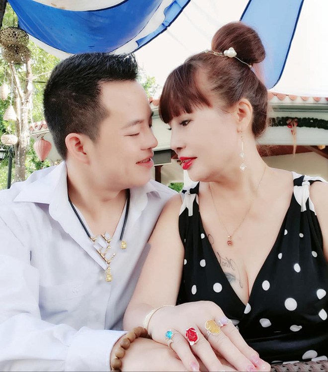 Hình ảnh mới nhất của cô dâu Thu Sao sau khi trùng tu nhan sắc - 4