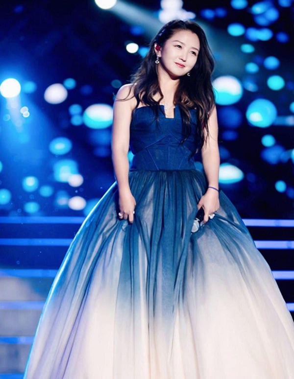 Tình cũ của Thích Tiểu Long: 2 lần bỏ chồng giờ thất thế, túng quẫn, một mình nuôi 3 con - 3