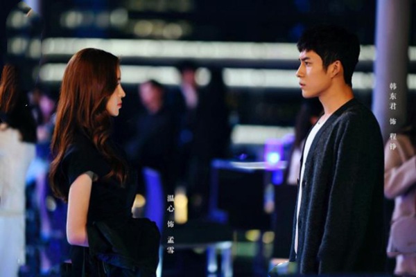 amp;#34;Cô gái vàng trong làng trơ trẽnamp;#34; Cbiz: Huỳnh Hiểu Minh mỉa mai, sinh quý tử vẫn bị ruồng rẫy - 11