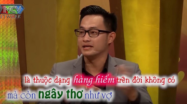 vao khach san xem bong da cung lop truong, co gai khong ngo toi do thanh "qua bong" cua anh - 1