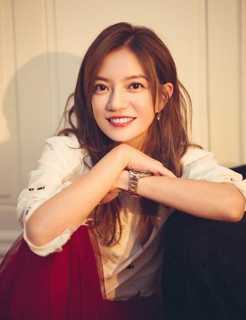 Mỹ nhân Cbiz amp;#34;có thùamp;#34; với nhiếp ảnh gia: Ảnh khoe và ảnh bị chụp khác amp;#34;một trời một vựcamp;#34; - 16