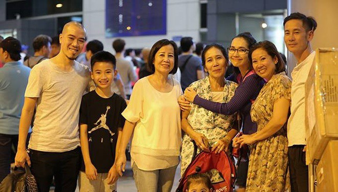 Kim Hiền đau đớn khi không thể về Việt Nam chịu tang mẹ mới qua đời - 5