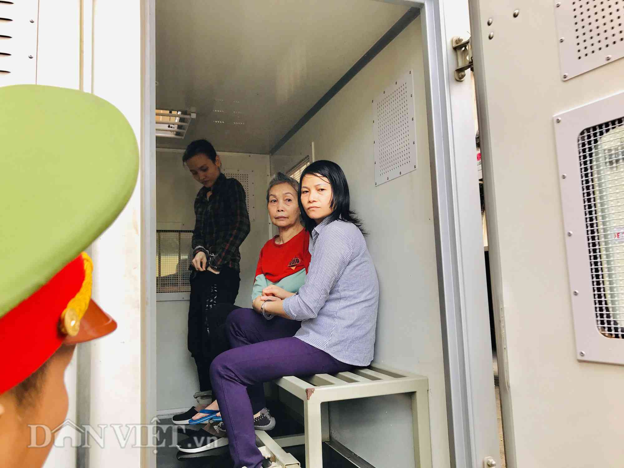 vu giet nguoi giau xac be tong: ke cam dau nhom phu nu tuoi cuoi khi den toa - 3