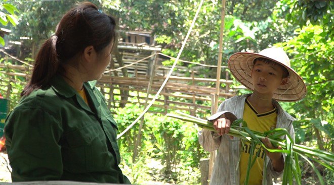 Trấn Thành mượn tài năng của em bé này để nịnh vợ và cái kết - 2