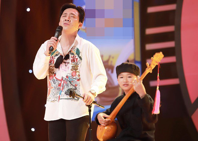 Trấn Thành mượn tài năng của em bé này để nịnh vợ và cái kết - 7