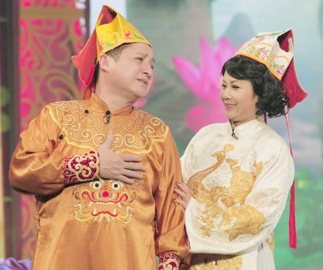 Cùng tên Minh Hằng: Người là amp;#34;đại gia ngầmamp;#34; của showbiz Việt, kẻ lại amp;#34;2 lần đòamp;#34; - 2