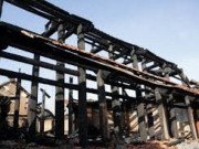 Clip Eva - Hà Nội: Ngôi Tam bảo bằng gỗ lim hàng chục tỷ hóa than sau đêm hỏa hoạn