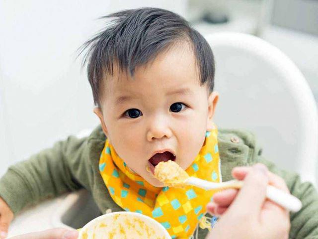 Nguyên nhân và cách khắc phục chứng biếng ăn ở trẻ - 1
