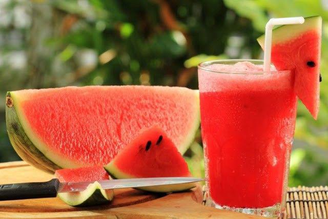Dưa hấu ăn vào mùa hè rất tốt, nhưng cần hạn chế 3 sai lầm này khi ăn - 2