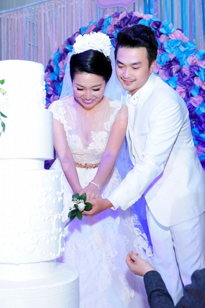 Yêu hơn 10 năm, kết hôn 5 năm, dù chồng có amp;#34;xập xệamp;#34; Lê Khánh cũng chưa ngán - 3