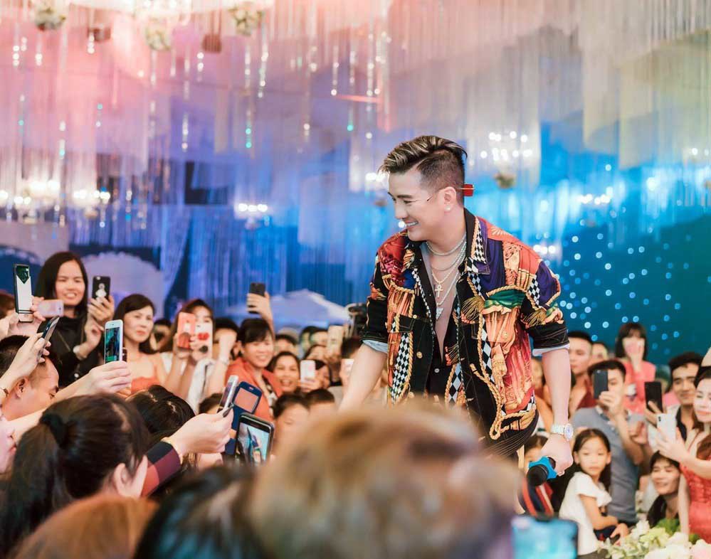 Đàm Vĩnh Hưng từ chối amp;#34;bán giốngamp;#34; giá 40 tỷ, Vũ Hà than: amp;#34;Sao không giới thiệu cho taoamp;#34; - 7