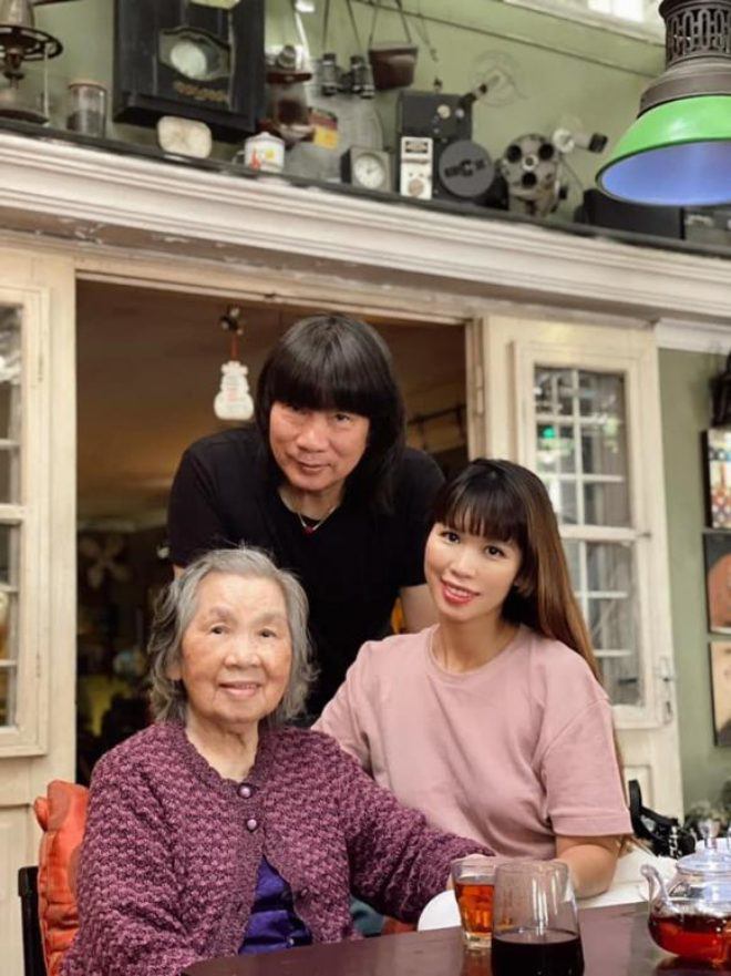 Sao Việt 24h: Hồ Ngọc Hà khoe cặp song sinh thần thái, khoái chí khi nhận được amp;#34;quàamp;#34; fan tặng - 16