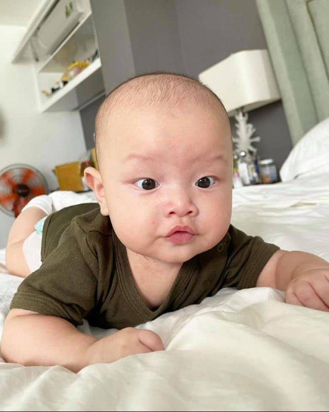 Sao Việt 24h: Hồ Ngọc Hà khoe cặp song sinh thần thái, khoái chí khi nhận được amp;#34;quàamp;#34; fan tặng - 3