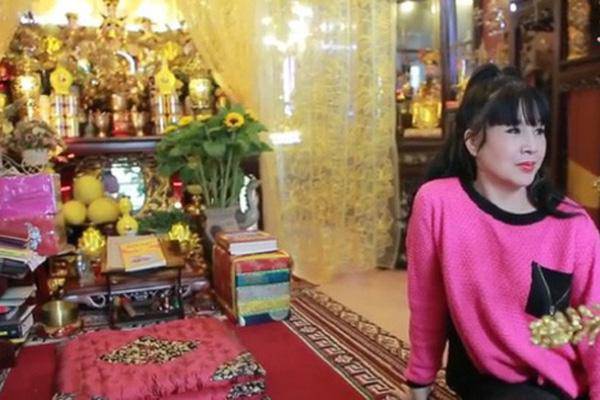 Tuổi hưu tĩnh lặng bên ngôi nhà kỳ lạ của amp;#34;Em bé Hà Nộiamp;#34; - NSND Lan Hương - 4