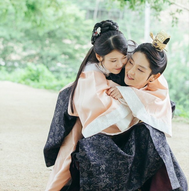 Loạt nhân vật tự dưng amp;#34;bay màuamp;#34; khiến khán giả thấy phí thời gian xem cả bộ phim - 9