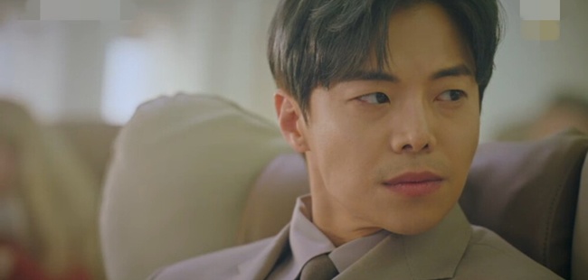 Loạt nhân vật tự dưng amp;#34;bay màuamp;#34; khiến khán giả thấy phí thời gian xem cả bộ phim - 1