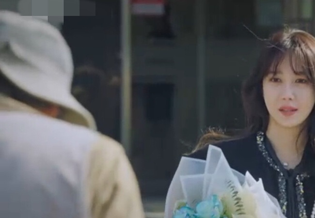 Loạt nhân vật tự dưng amp;#34;bay màuamp;#34; khiến khán giả thấy phí thời gian xem cả bộ phim - 4