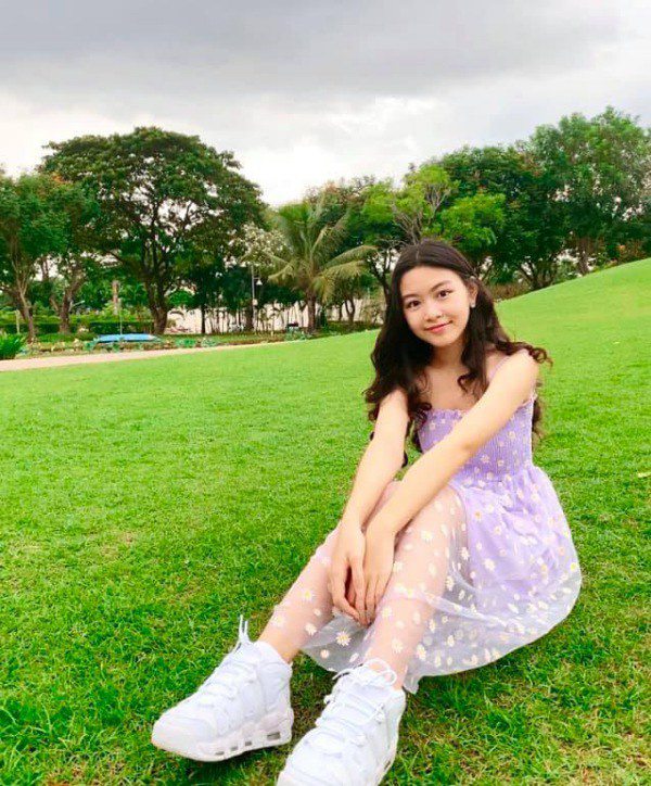 Con gái Quyền Linh sinh nhật trên bãi biển ở Phú Quốc, khoe nhan sắc hoa hậu tuổi 16 - 9