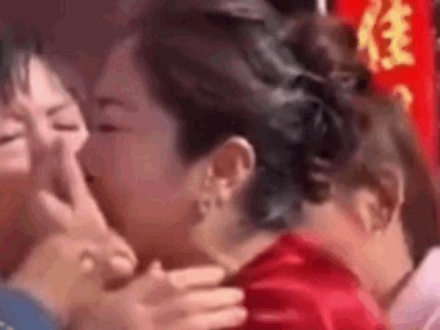 Clip Eva - Mẹ chồng phát hiện con dâu là con ruột ngay trong đám cưới và cái kết