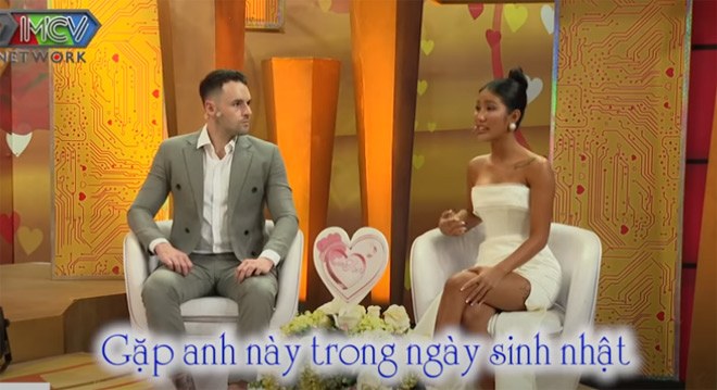 Cô vợ sexy lên sóng truyền hình kể chuyện tình yêu với chồng Tây “soái ca” - 3