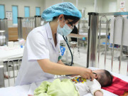 Sức khỏe - Bệnh tay chân miệng gia tăng mạnh, bác sĩ cảnh báo dấu hiệu cần đưa trẻ đến bệnh viện ngay