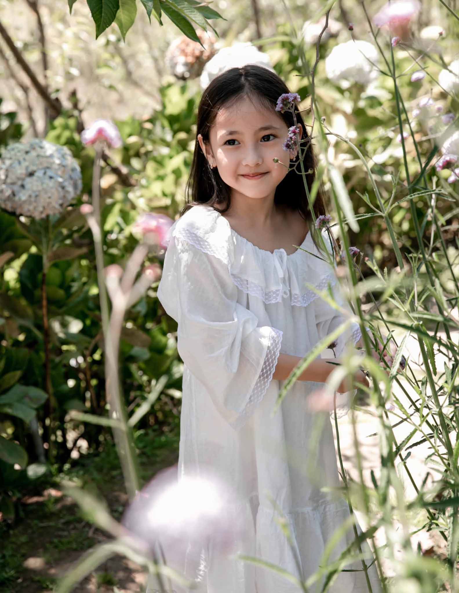 Tuổi lên 5, con gái Hà Kiều Anh đã đẹp đến mức Đỗ Mỹ Linh, Mai Phương Thuý nức nở - 3