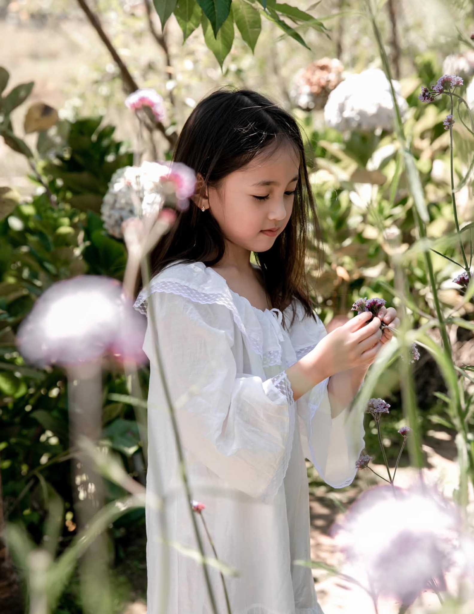 Tuổi lên 5, con gái Hà Kiều Anh đã đẹp đến mức Đỗ Mỹ Linh, Mai Phương Thuý nức nở - 6