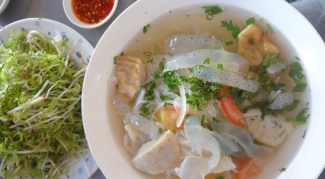 7 đặc sản nổi tiếng Khánh Hòa, có món cực đắt nhưng ai đến cũng nhất định phải thưởng thức - 5