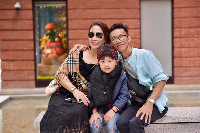 Lấy chồng Hoa, mẹ Việt đẻ con như “mỹ nam Hàn Quốc”, 5 tuổi thành trò cưng Xuân Lan - 5