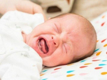 Mẹo dân gian chữa cho trẻ sơ sinh 1 tháng tuổi bị đầy bụng