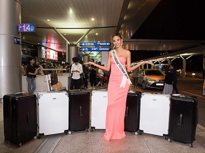 Khánh Vân tuyên bố đem 200 outfits đi Miss Universe, đại diện Indonesia liền amp;#34;đàn ápamp;#34; với container 400 bộ - 7