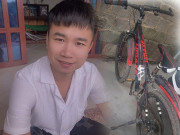 Tin tức - Nửa đêm gặp bé gái đi xe đạp bị lạc, hành động của tài xế taxi gây xúc động