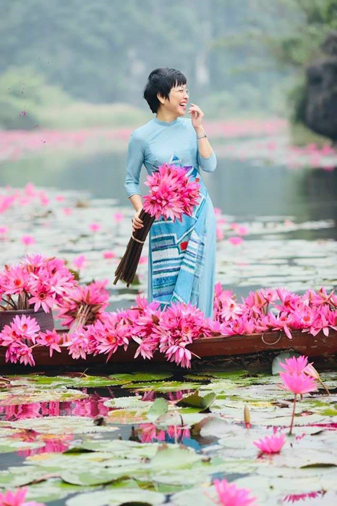 Ảnh quá khứ xinh tươi của MC Thảo Vân được yêu thích, có cả khoảnh khắc làm phù dâu - 19