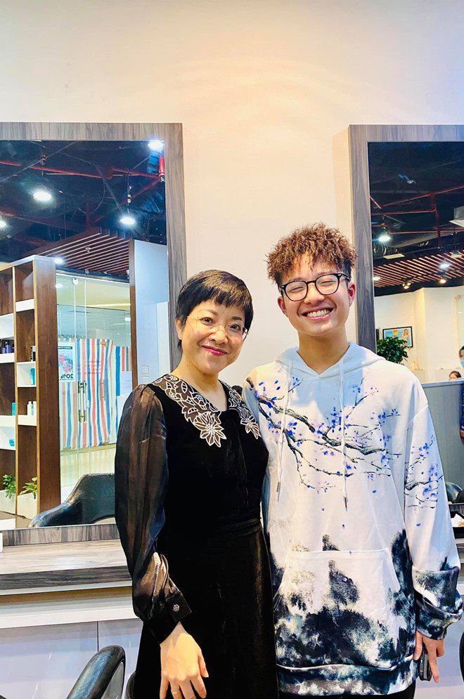 Ảnh quá khứ xinh tươi của MC Thảo Vân được yêu thích, có cả khoảnh khắc làm phù dâu - 18