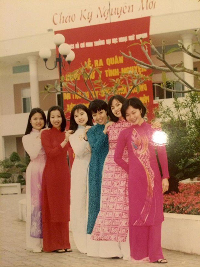 Ảnh quá khứ xinh tươi của MC Thảo Vân được yêu thích, có cả khoảnh khắc làm phù dâu - 14