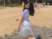 Làm mẹ - Quen dịu dàng, con gái út Quyền Linh giờ bạo dạn tạo dáng như hotgirl, không thua kém chị