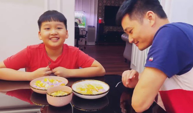 Con trai Bảo Thanh làm bánh trôi màu sắc, ai cũng phì cười vì lời thú nhận của bé - 15