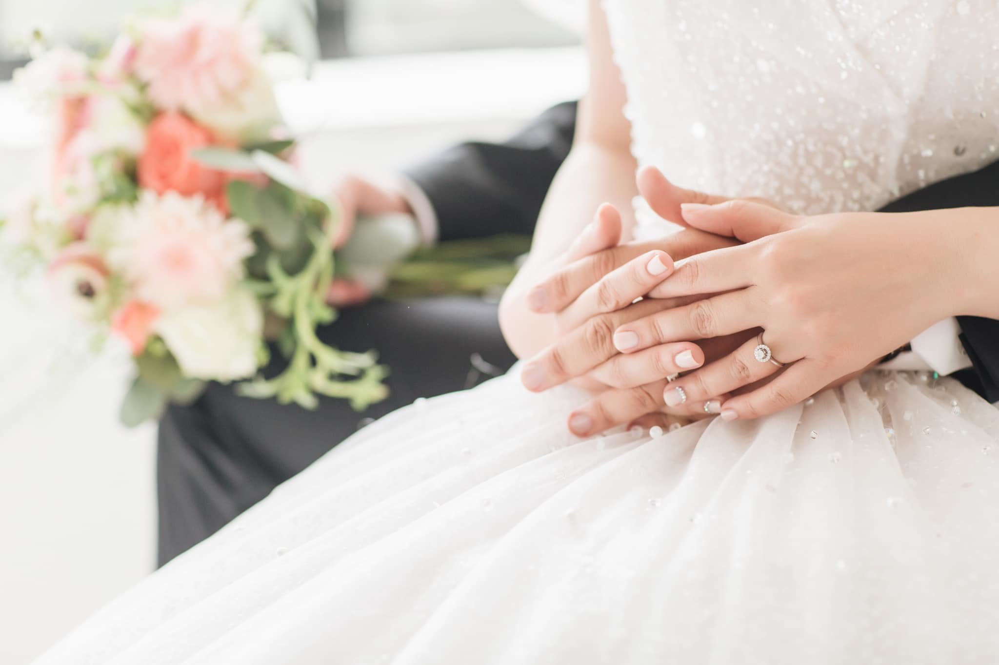 Nam MC từng thoát amp;#34;cửa tửamp;#34; thông báo tiếp tục dời tiệc cưới vì người vợ giấu mặt có bầu - 2