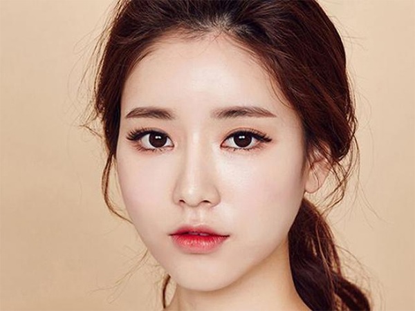 Những mẫu lông mày ngang đẹp phong cách Hàn Quốc phù hợp với mọi gương mặt - 8