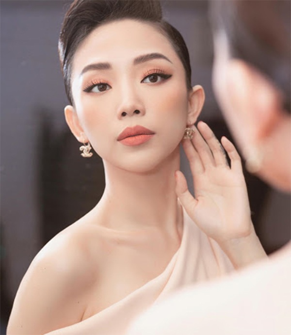 Những mẫu lông mày ngang đẹp phong cách Hàn Quốc phù hợp với mọi gương mặt - 9